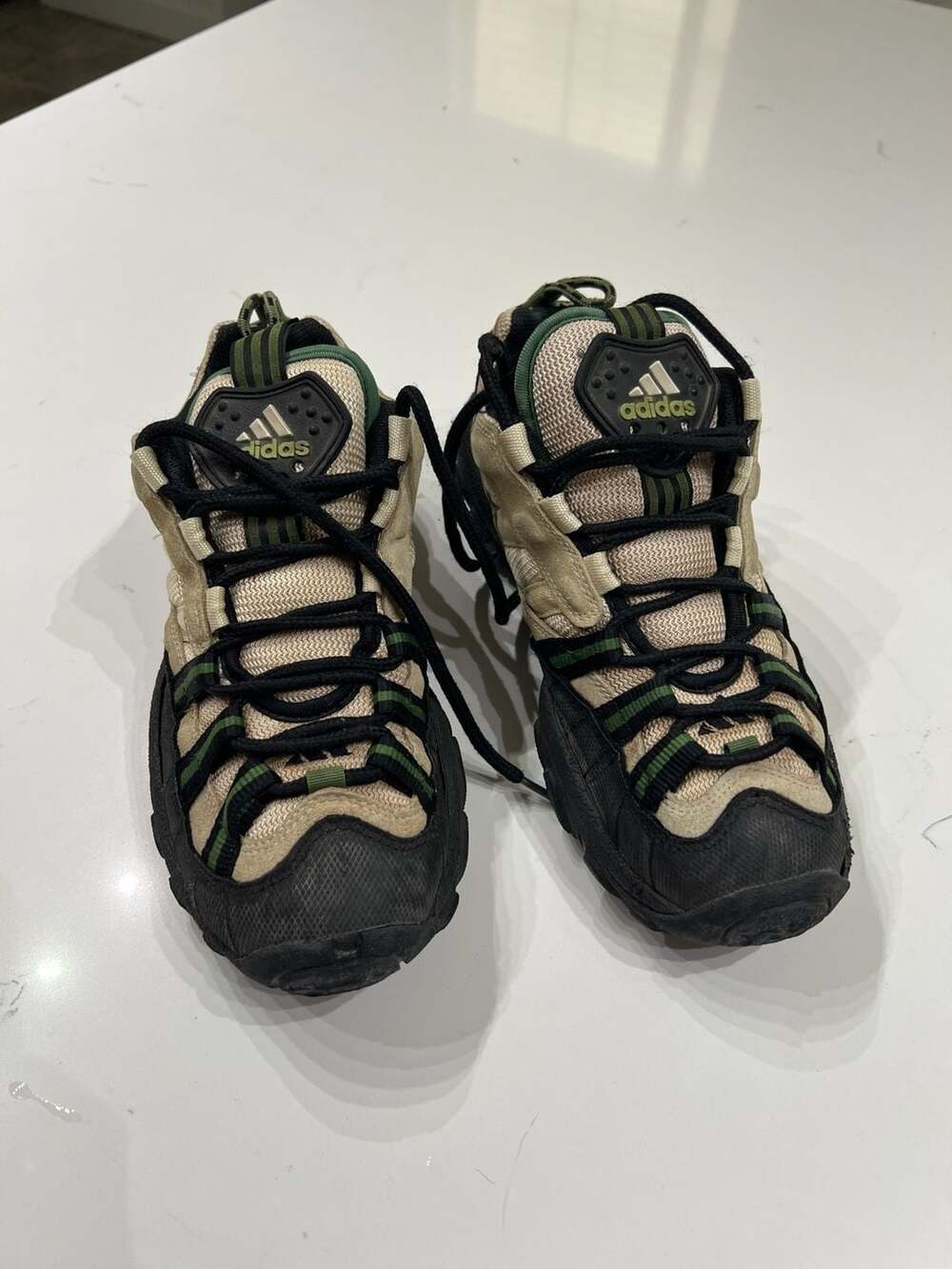 Vintage 1997 Adidas Response Trail Hiking Shoes Art 19896 Mens 7.5